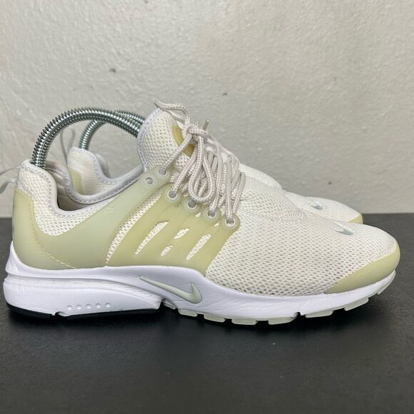 Nike Air Presto White Womens Sneakers, Size 8 #878068-100 - Picture 2 of 7